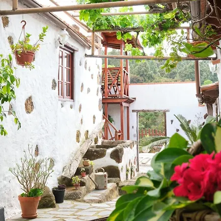 Felipe Luis 木屋